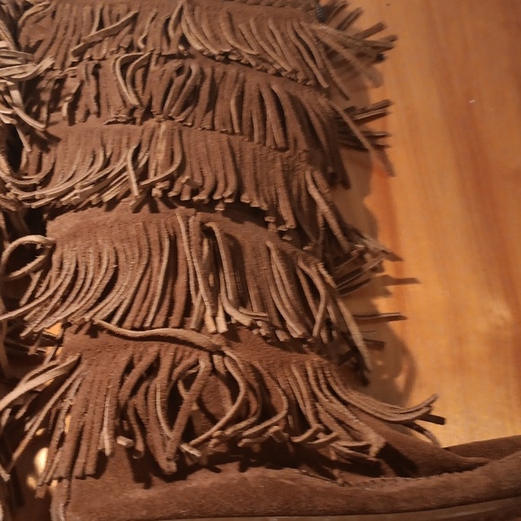 Minnetonka Fringe Brown Women's Boots Size 7 - Picture 6 of 16